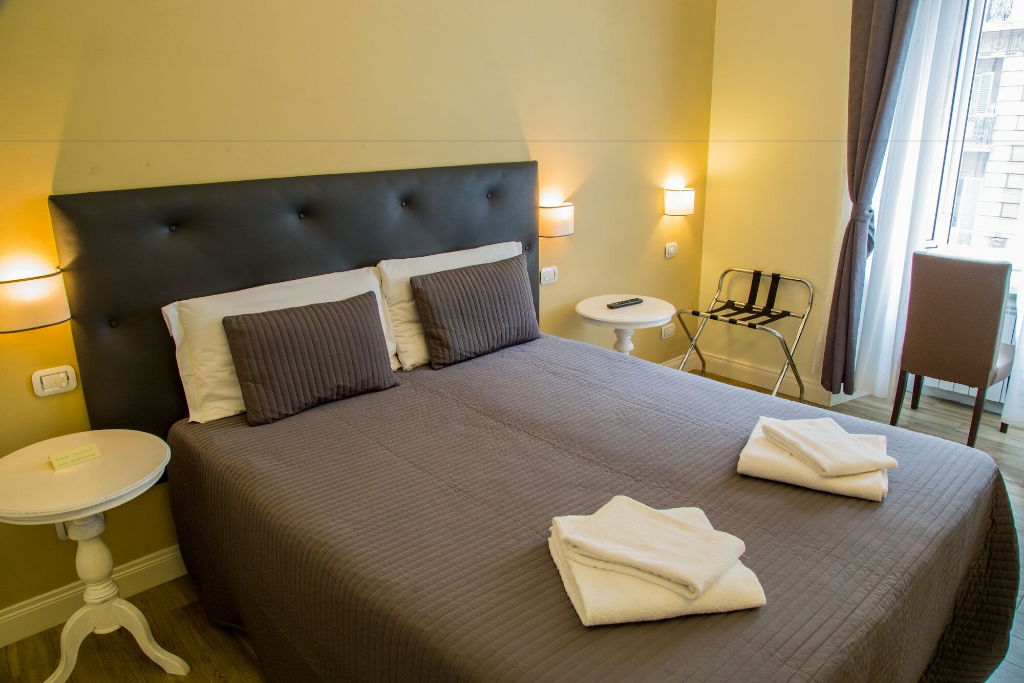 Cavour Forum Suites Рим Екстер'єр фото